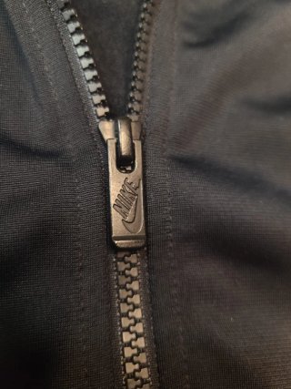 Sudadera Nike gris y negra