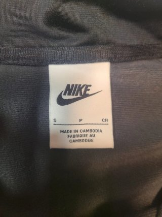 Sudadera Nike gris y negra