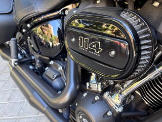 Harley-Davidson Heritage Classic 114