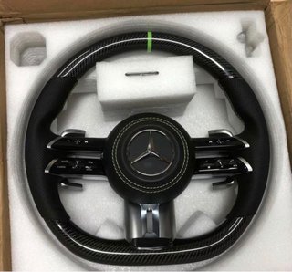 Volante Mercedes AMG Carbono