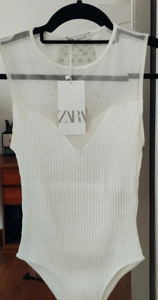 Body Zara blanco con transparencias