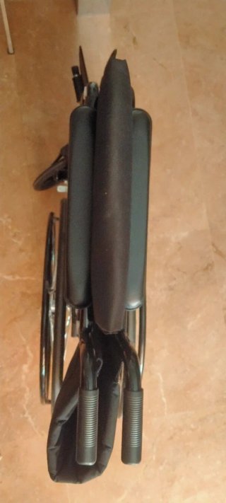 Silla ruedas plegable