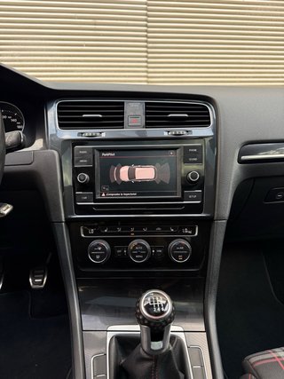 Volkswagen Golf 7 GTI TECHO PANORAMICO