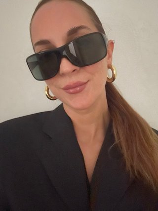 Occhiali da sole Versace Y2K neri e dorati
