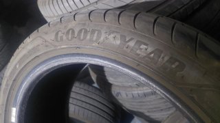 Neumático 205/45/17