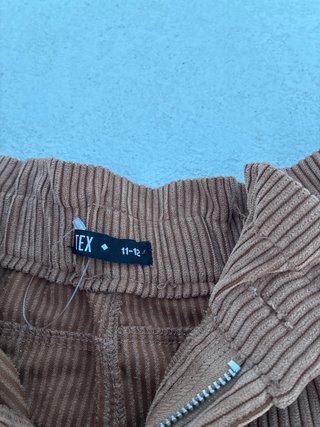 Pantalones cortos de pana marrones