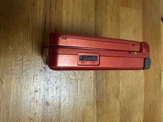 Nintendo Game Boy Advance SP Roja