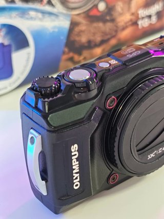 Olympus Tough TG-5 - Cámara Digital