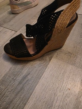 Sandalias cuña Maripaz Talla 36