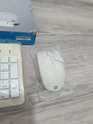 HP 230 Combo Teclado y Ratón Inalámbrico