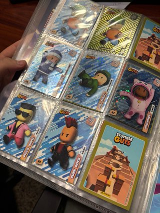 Álbum Stumble Guys + Cartas Panini