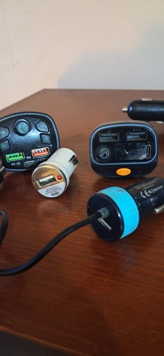 Cargadores y adaptadores para coche