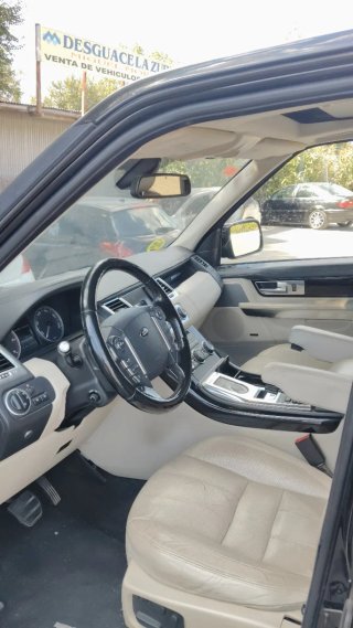 Land Rover Range Rover Sport 2013