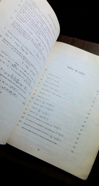 Libro Matemáticas Financieras McGraw Hill vintage