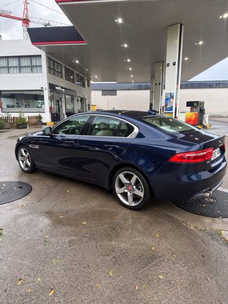 Jaguar XE 2018