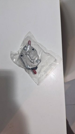 Bomba de combustible fueraborda