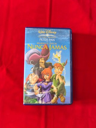 Película VHS Disney Pedro y el Lobo