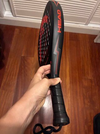 Pala de pádel HEAD w