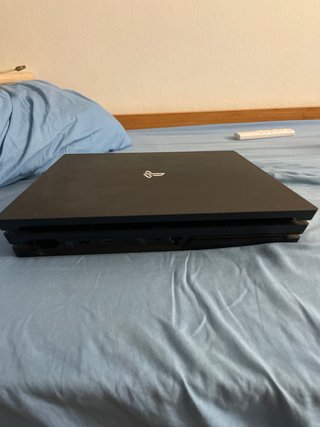 Consola PS4 Pro Negra