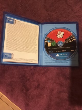 Console PS4 Nera + 6 Giochi