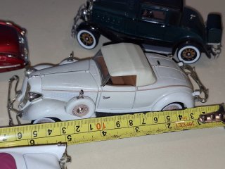 Lote 4 Coches Época Road Signature 1:32