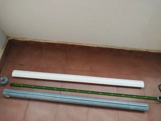 Bracci per tende in metallo bianchi (Set di 2)