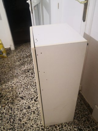 Mueble armario auxiliar blanco con puerta y baldas