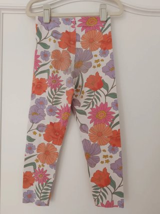 Conjunto camiseta y leggings niña 5 años