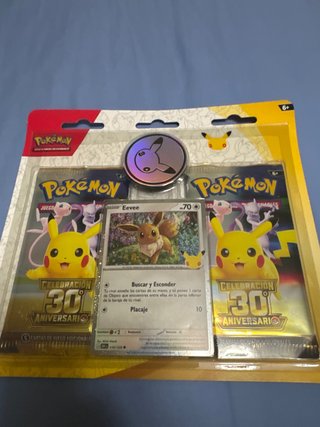 Pokemon 30 Aniversario Caja con Carta y Moneda