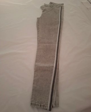 Pantalón vaquero Bershka skinny talla 36