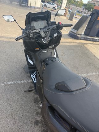 Yamaha TMAX 560 Tech MAX Negra