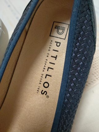 Zapatos con cuña, azul MARINO, sin estrenar