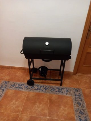 Parrilla Barbacoa Carbón con Ruedas