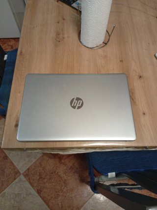 Ordenador portátil HP Plata