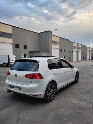 Volkswagen Golf 2014