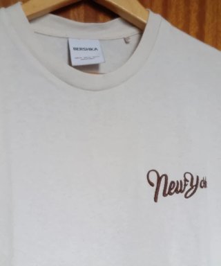 Camiseta Bershka Oversize Banderines USA XS