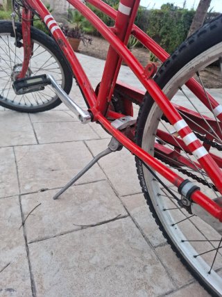 Bicicleta Urbana Vintage Roja