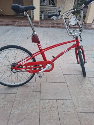 Bicicleta Urbana Vintage Roja