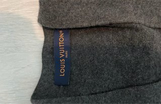 Cárdigan Chaqueta Louis Vuitton Monogram Gris