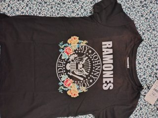 T-shirt Ramones Taglia XS (Nuova con cartellino)