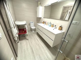 Local comercial en venta en Polígono del Aeropuerto en Manises
