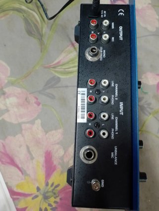 Mesa de mezclas Phonic DM1050