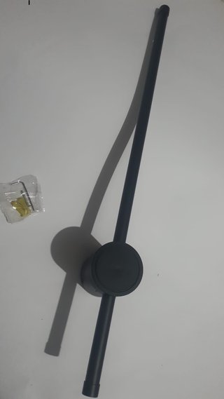 Lámpara LED lineal negra para pared