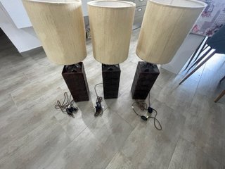 Lotto di 3 lampade da tavolo di design Soho Home