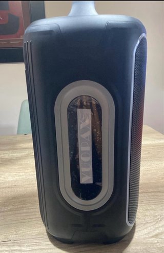 Altavoz Portátil VUOPAX 200W Bluetooth NUEVO