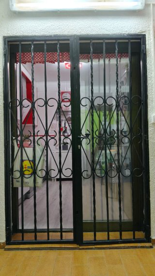 Reja de hierro forjado