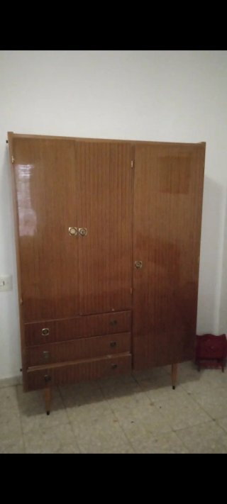 Armario vintage años 70-80 de madera