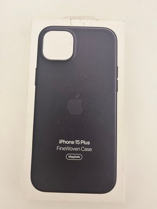 Funda iPhone 15 Plus Apple MagSafe