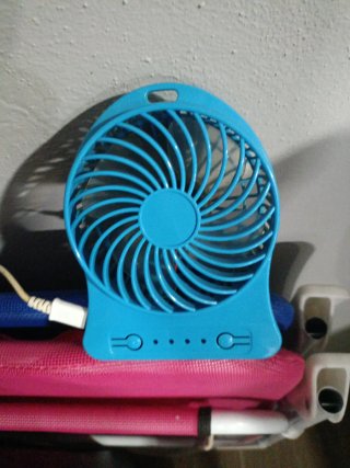 Ventilador Portátil Recargable Azul