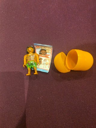Figura Kinder Sorpresa Huevo Moana